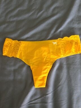 PINK Victoria's Secret Yellow Lace-Trim Thong NWT!